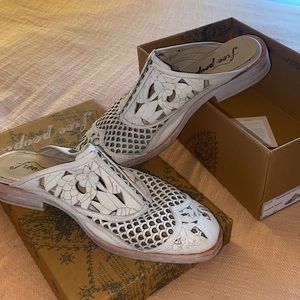 Free people paramount slip on mules